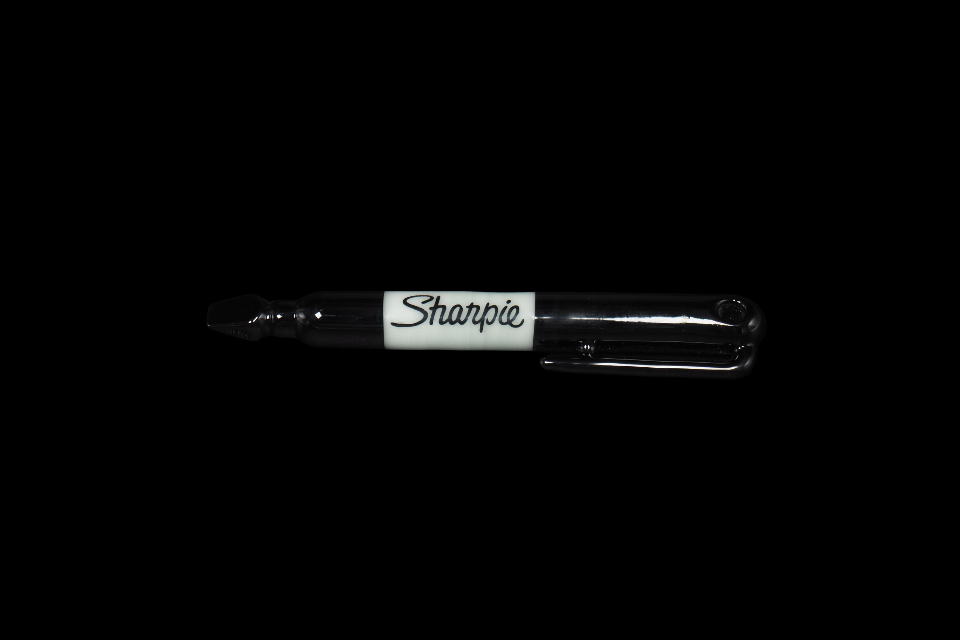 Rone Glass Sharpie Pendant Dabber (OG Grey/Black)