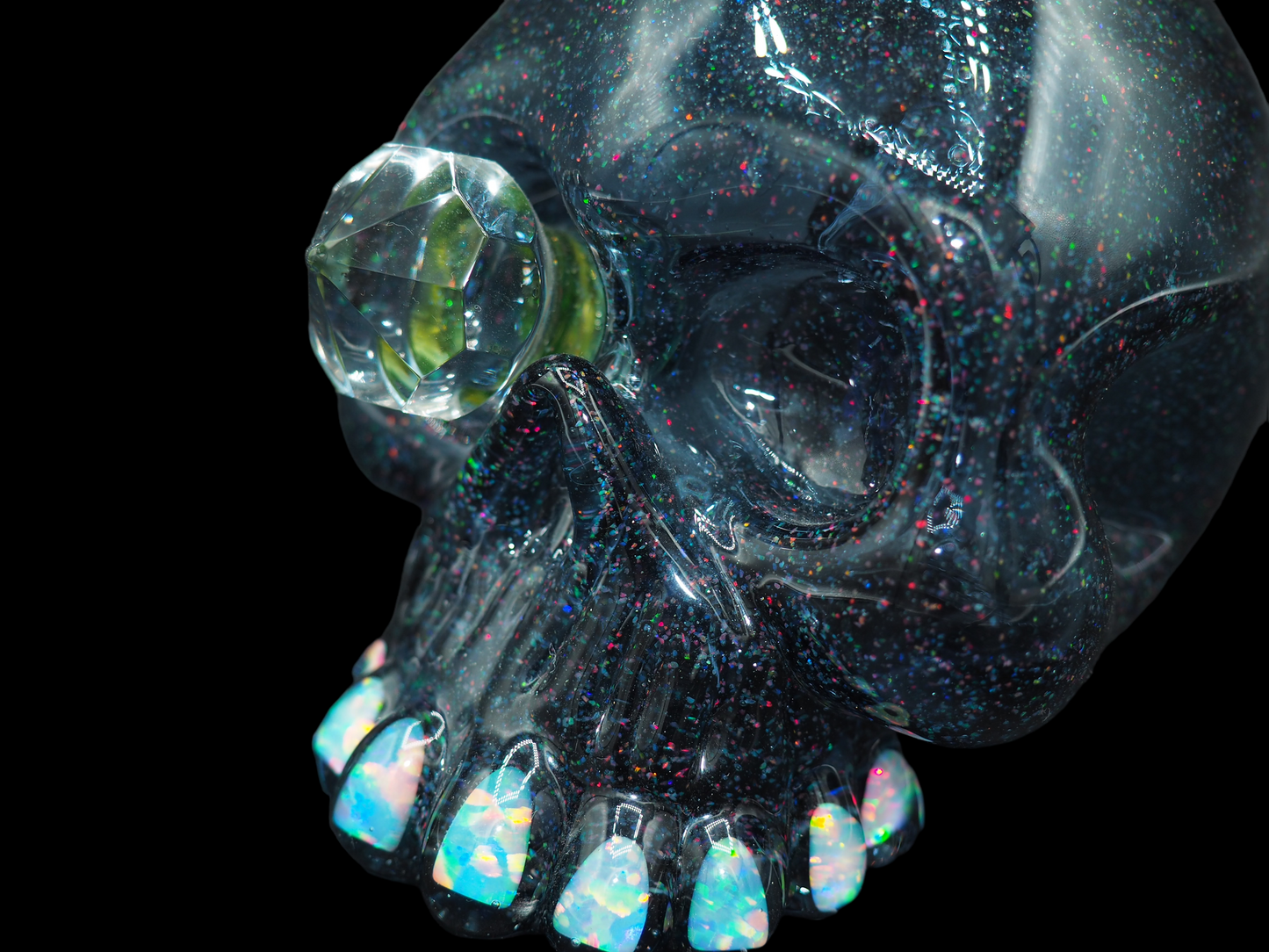 Carsten Skull - Blue Crushed Opal + Faceted UV Eye