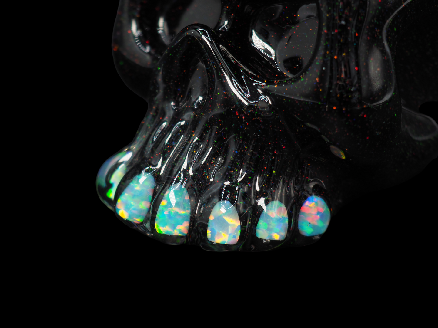 Carsten Small Skull - Jet Black Crushed Opal